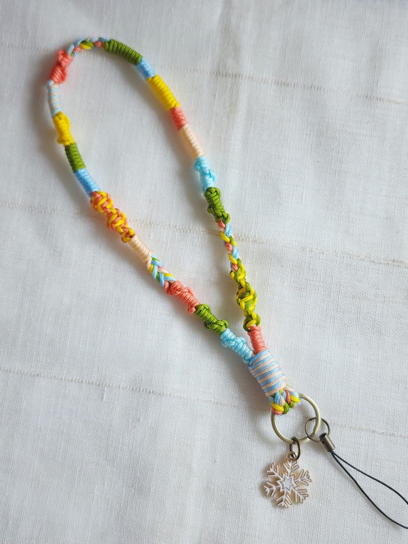 Paris*Le Bonheun。细绳的缠绕。编织手腕绳(夏日波希米亚) - 挂绳/吊绳 - 尼龙 黄色