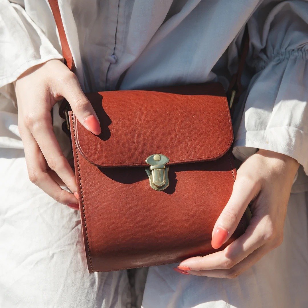 Shoulder Bag Crossbody Bag Shoulder Bag Leather Italian Leather Leather - 侧背包/斜挎包 - 真皮 橘色