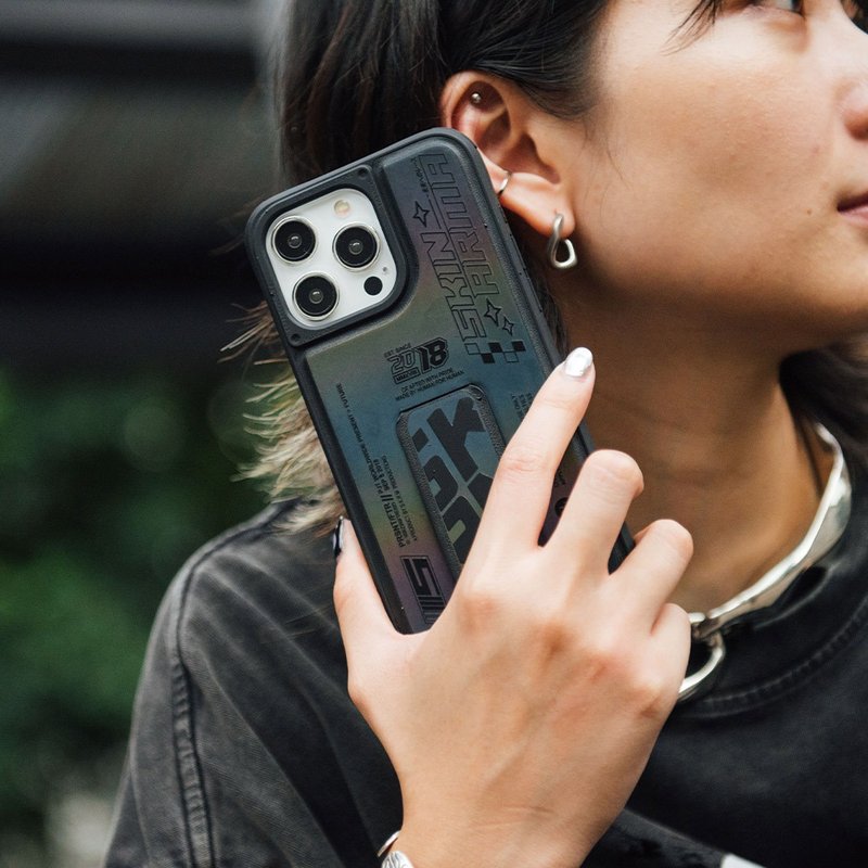 iPhone 15 系列 Kira Kobai磁吸充电支架防摔手机壳-东京款 - 手机壳/手机套 - 其他材质 黑色