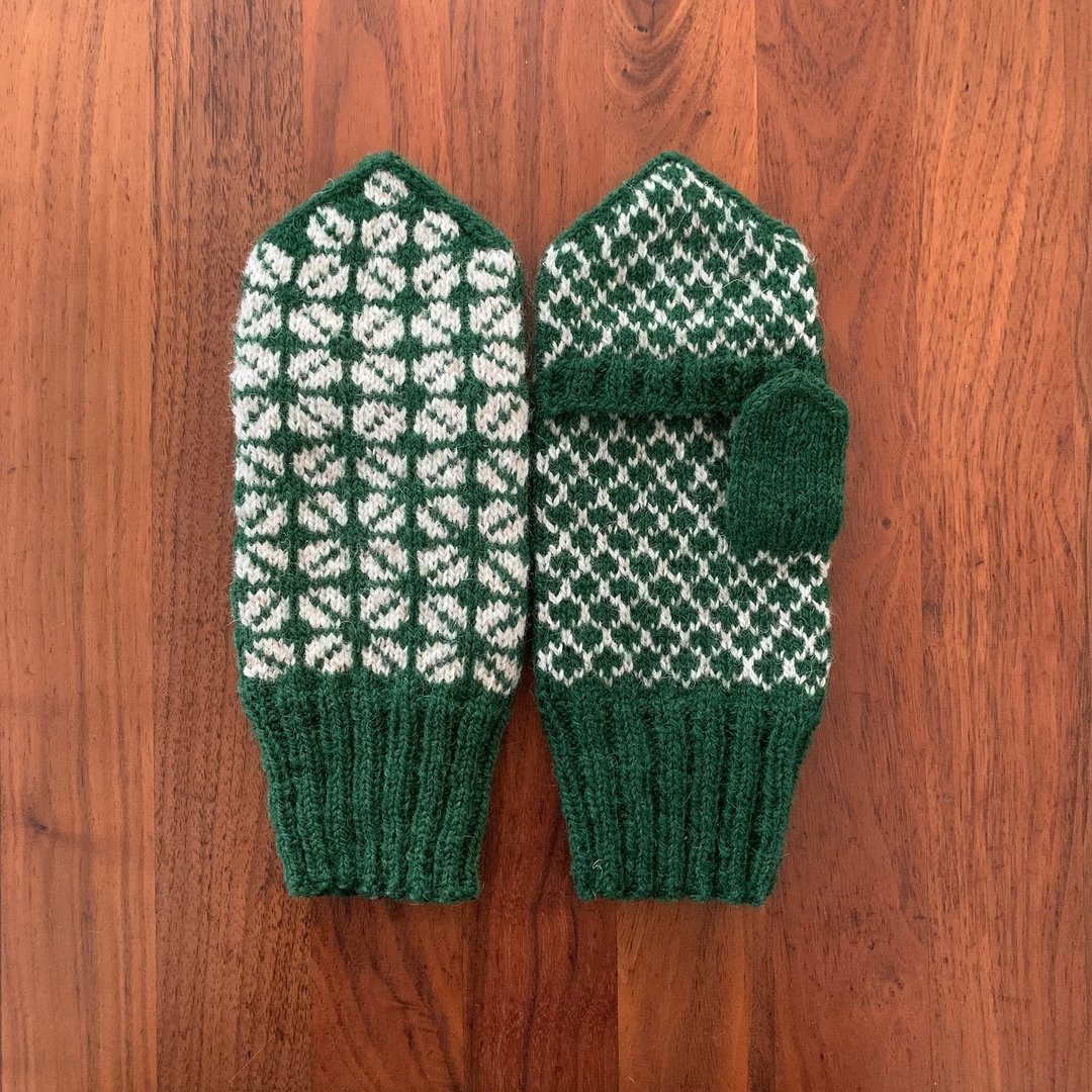 Mittens green with traditional Latvian pattern cover - 手套 - 羊毛 绿色