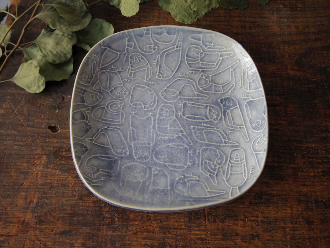 Purple square plate with relief finches - 盘子/餐盘/盘架 - 陶 紫色