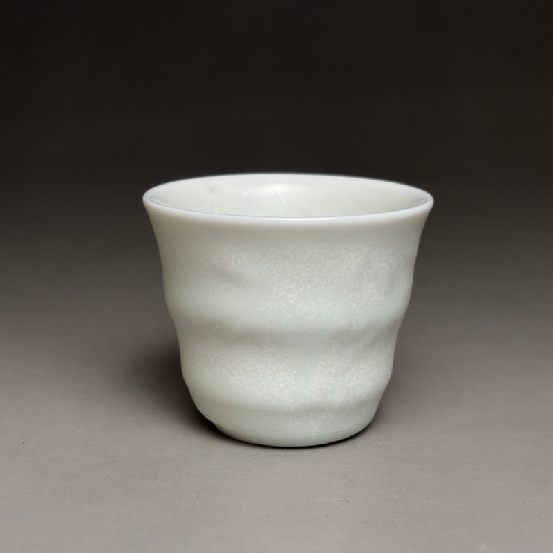 青瓷手作品茗茶杯 45ml - 茶具/茶杯 - 陶 蓝色