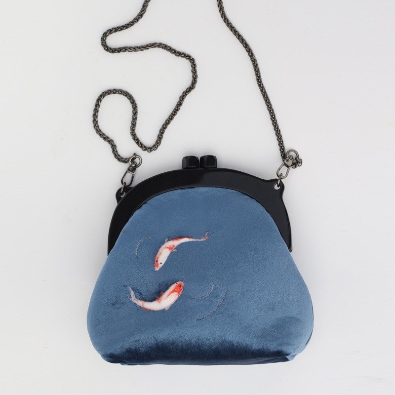 轲人造物原创手工羊毛毡针毡小鱼口金女包单肩斜跨文艺清新小包 - 侧背包/斜挎包 - 聚酯纤维 