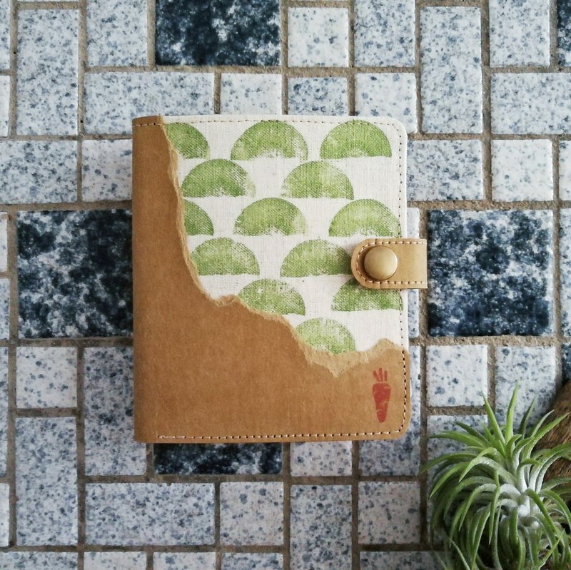 【自然印章系列】绿萝卜 短夹 - 皮夹/钱包 - 纸 