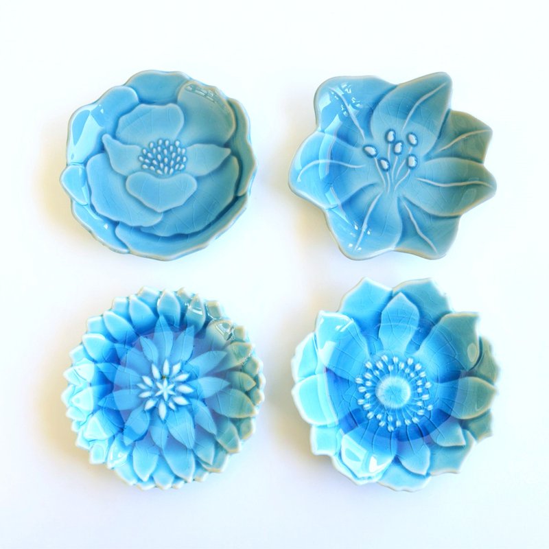 Seto ware Asagi-iro bean plate set of 4 | Small plate | Flower lover plate | Button | Anemone | Amaryllis | Dahlia - 盘子/餐盘/盘架 - 陶 蓝色