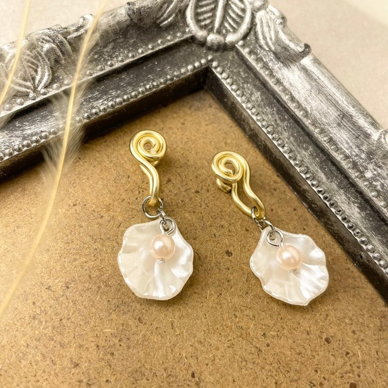 光泽贝壳 无痛耳夹耳环 - 耳环/耳夹 - 其他金属 白色