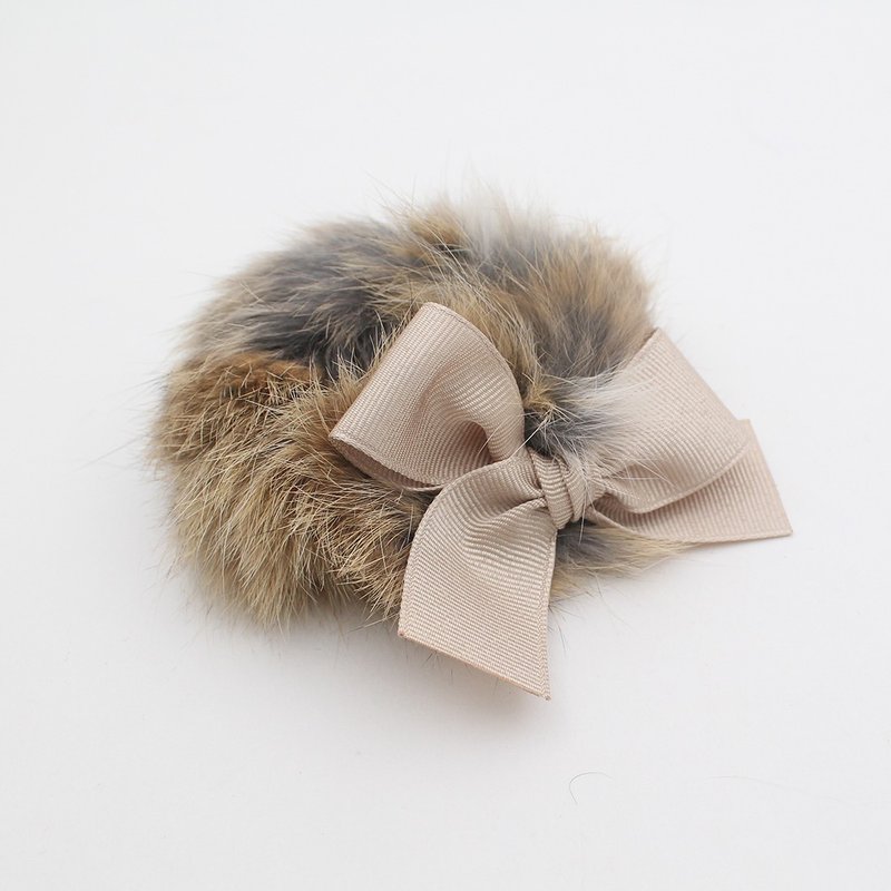 Beige Rabbit Fur hair scrunchy  Band Pony Tail Holder  - 发饰 - 聚酯纤维 卡其色