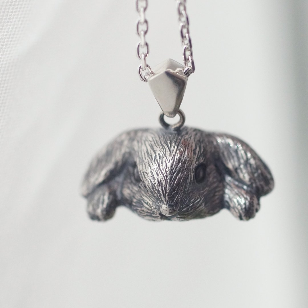 Lop ear pendant - 项链 - 纯银 银色