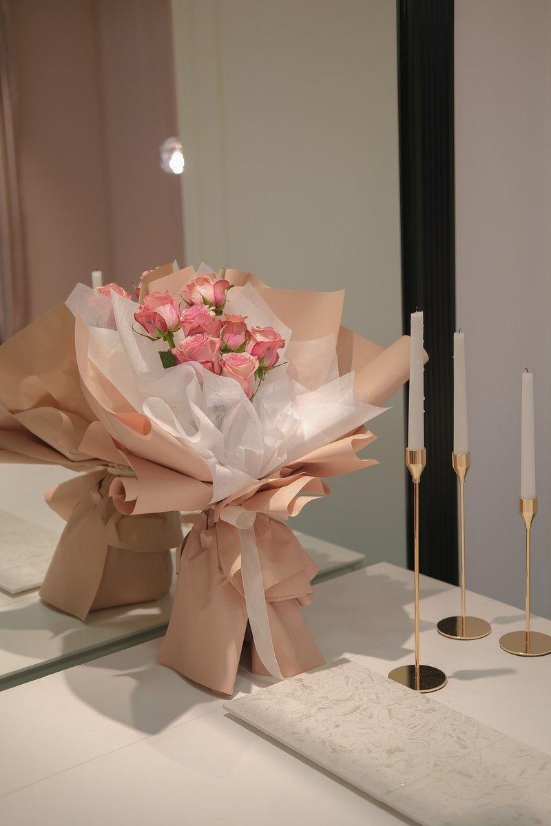 玫瑰花束  韩式花束  生日花束 女友礼物 求婚花束 - 植栽/盆栽 - 植物．花 粉红色