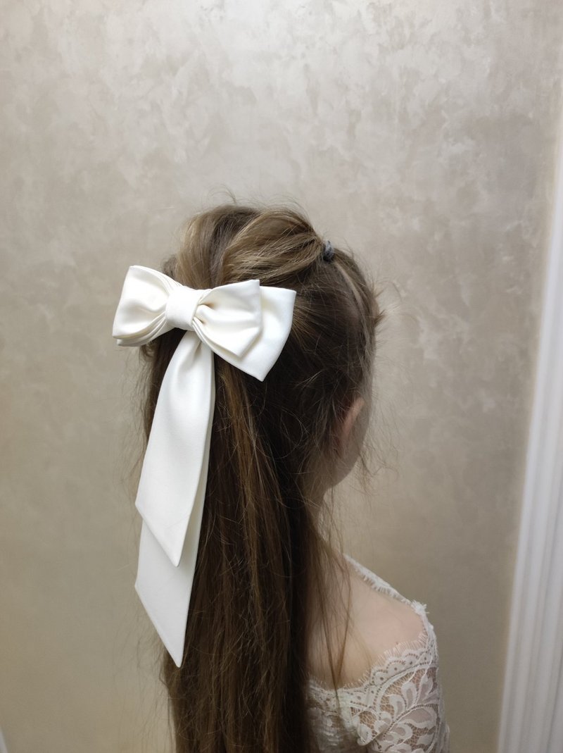 缎面蝴蝶结夹，发饰。 - 领带/领带夹 - 其他材质 多色