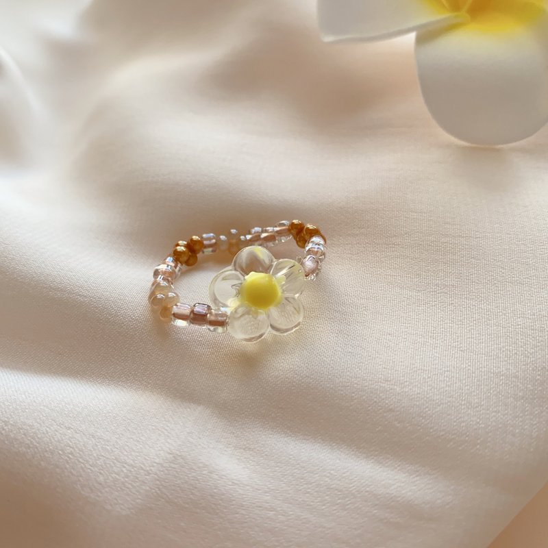 黄色小花 - 捷克珠 小花戒指 - 手链/手环 - 铜/黄铜 多色