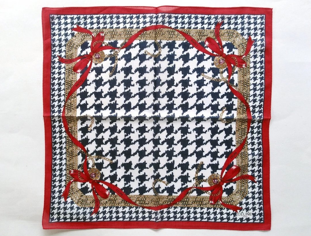 Celine 古董手帕 千鸟格纹 - 金色锁链 - 红色丝带 19 x 18 英寸 - 手帕/方巾 - 棉 红色