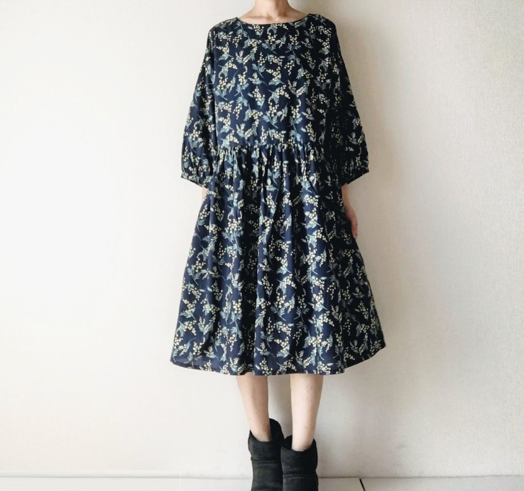 mimosa　 flowers　 dress - 洋装/连衣裙 - 棉 黑色