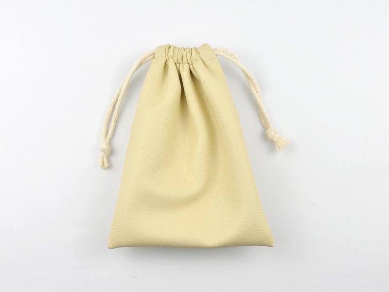 柔软PU皮革束口袋 防水抽绳小袋 米黄色 - 化妆包/杂物包 - 人造皮革 橘色