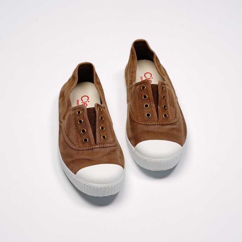 西班牙国民帆布鞋 CIENTA  70777 132 咖啡色 洗旧布料 大人 - 女款休闲鞋 - 棉．麻 橘色