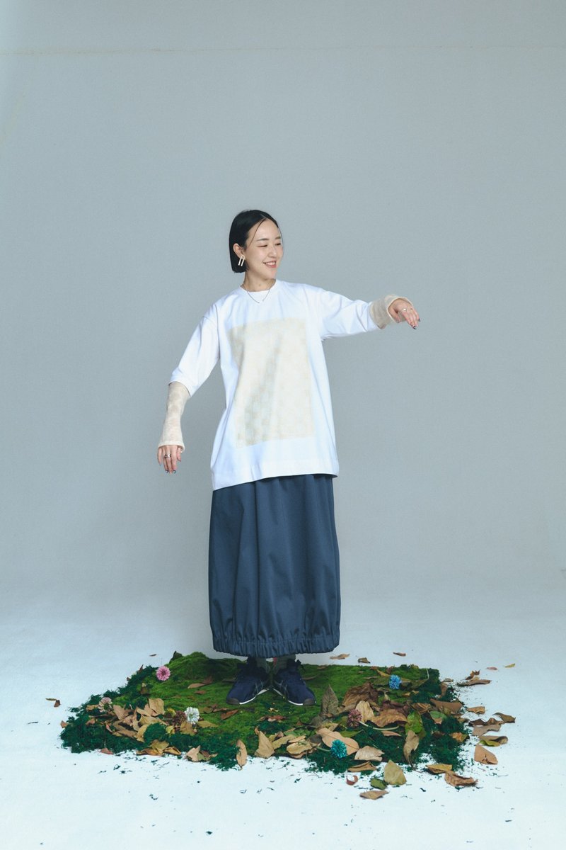 光泽感深蓝色花苞裙 - 裙子 - 其他材质 蓝色