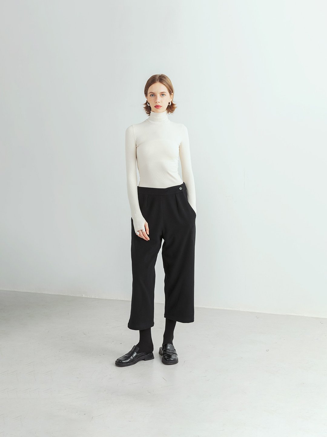 黑色重磅加厚纯羊毛阔腿裤女2021冬简约通勤小直筒九分裤 - 女装长裤 - 羊毛 黑色