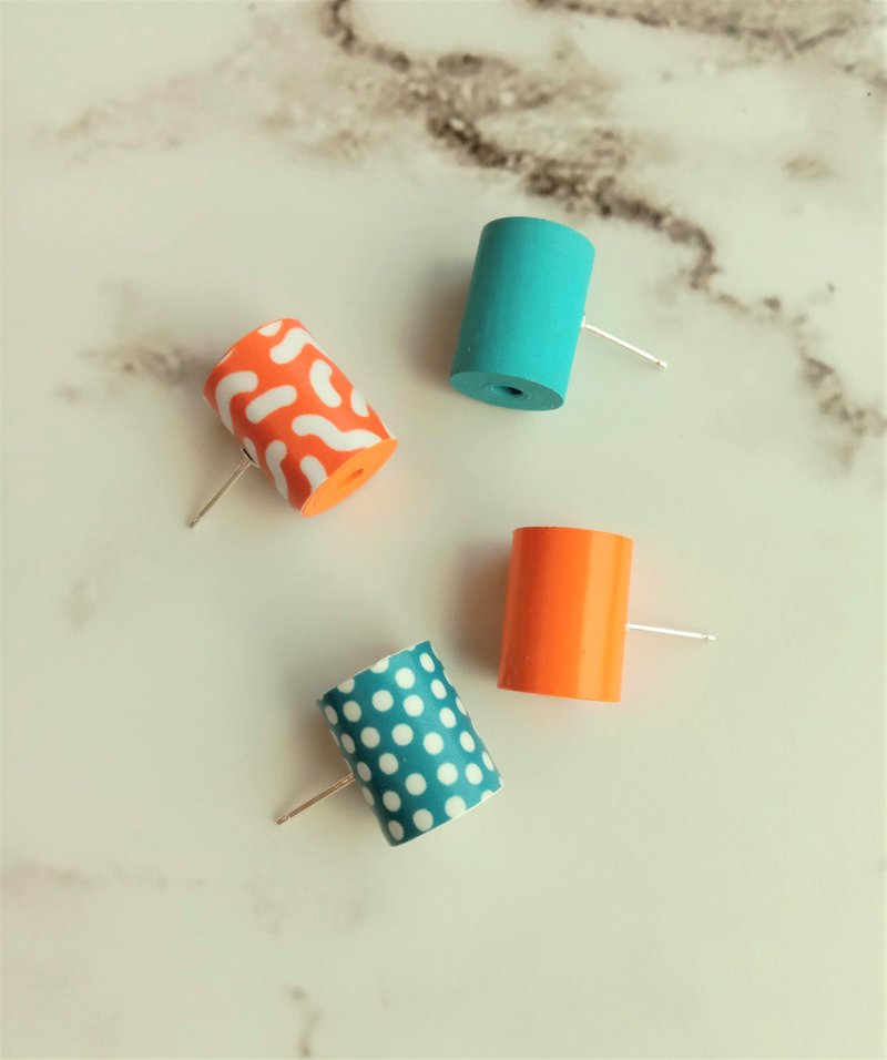 耳环_缤纷色鼓珠 PICCOLO_同系列可换搭 - 耳环/耳夹 - 纸 蓝色