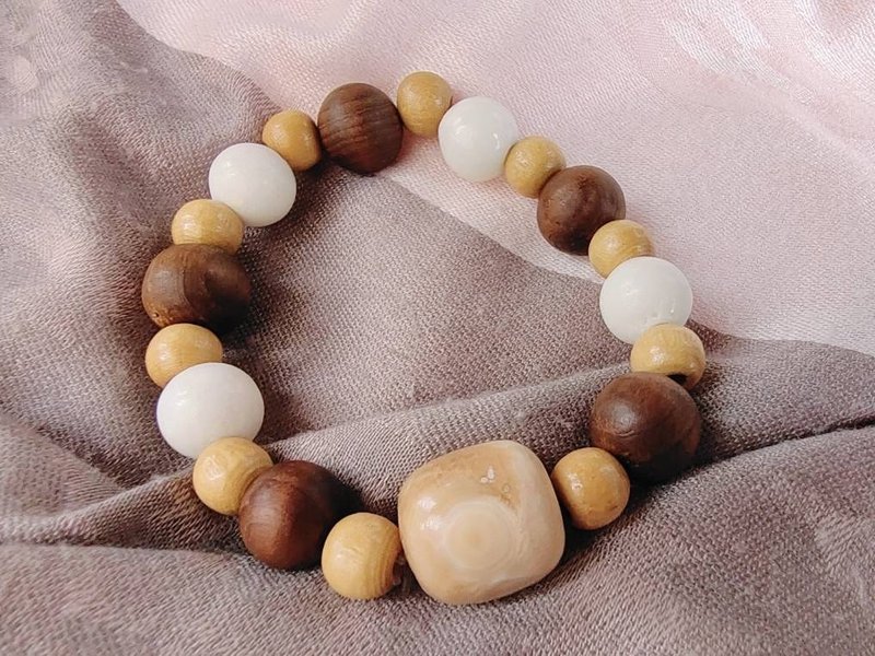 【好喜悦】喜悦彼岸/龙宫舍利 高级檀香木珠 原木木珠 - 手链/手环 - 宝石 金色