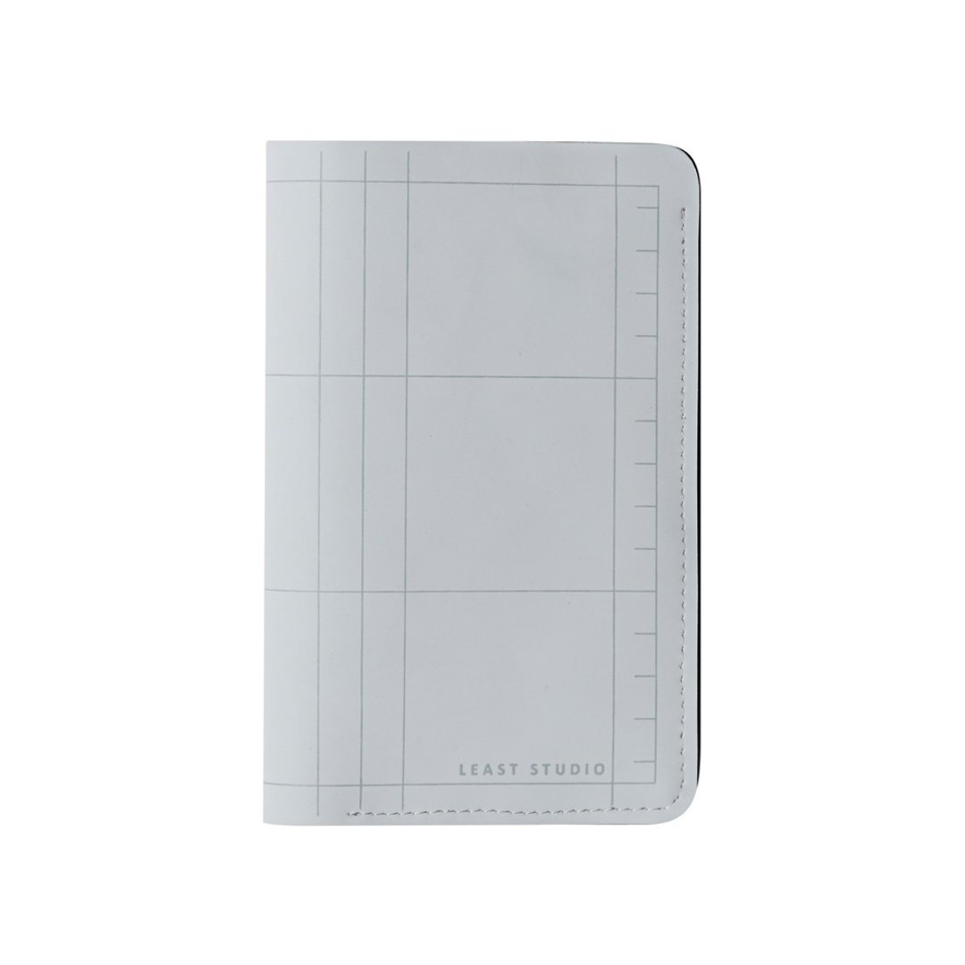 HYPE PASSPORT HOLDER - MARBLE GRAY #CUTTINGMAT from Least studio. - 行李箱/行李箱保护套 - 橡胶 银色