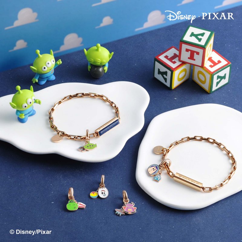 迪士尼 彼思 Toy Story 特别版定制化刻字钢条/宝石手链 (3色) - 手链/手环 - 其他金属 金色