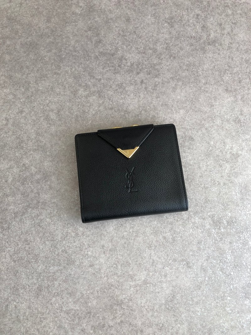 【 日本直送 名牌中古包 】Yves Saint Laurent 伊夫圣罗兰 黑色 YSL 皮革 双折短夹 vintage 7ytsz4 - 皮夹/钱包 - 真皮 黑色