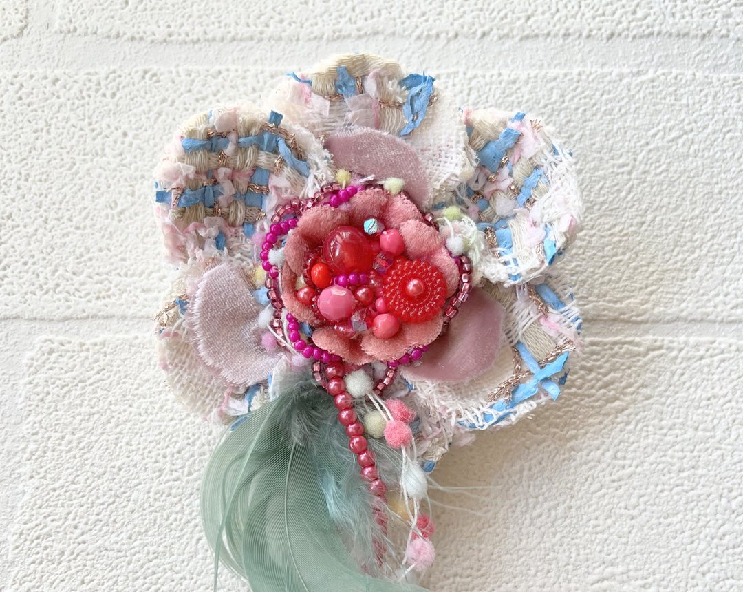 胸花 胸针 No.22  串珠 饰品 手工制作 - 胸花/手腕花 - 棉 多色