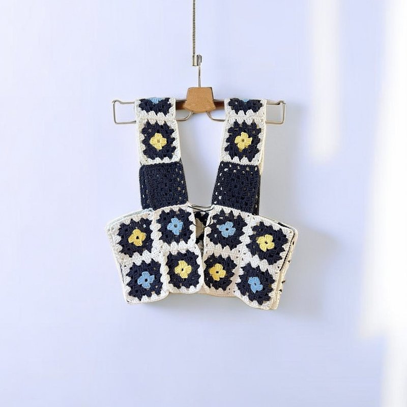 【DIY材料包】 教学套装 Granny Square 祖母格马甲背心 - 编织/刺绣/羊毛毡/裁缝 - 棉．麻 