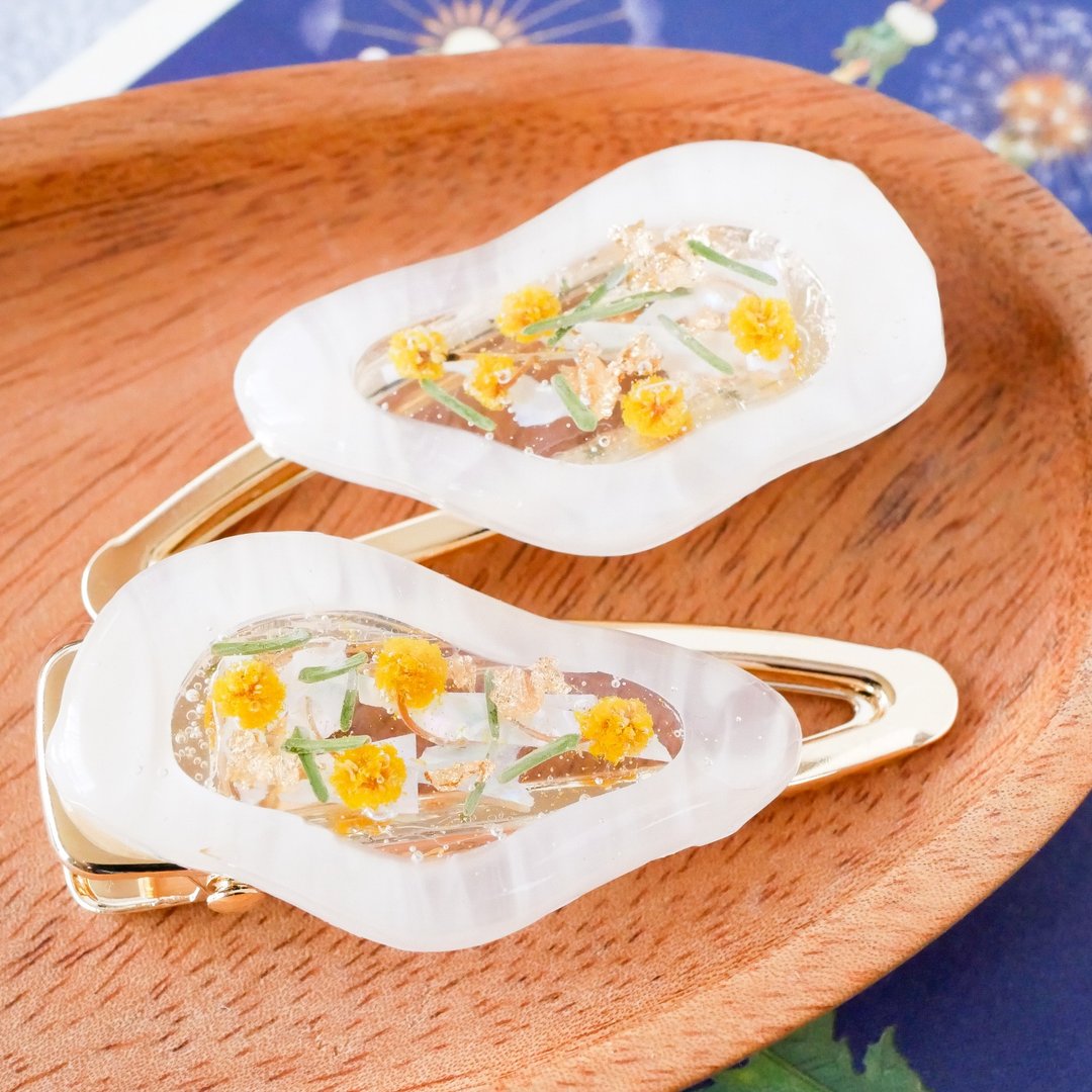 Dried mimosa flowers/hair clip/white marble and acacia - 发饰 - 树脂 黄色