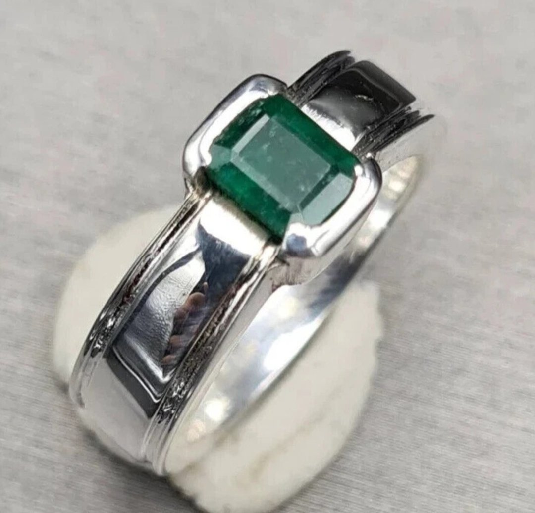 Natural Emerald Ring Unheated Untreated Green Emerald Ring Afghanistan Emerald - 戒指 - 宝石 绿色