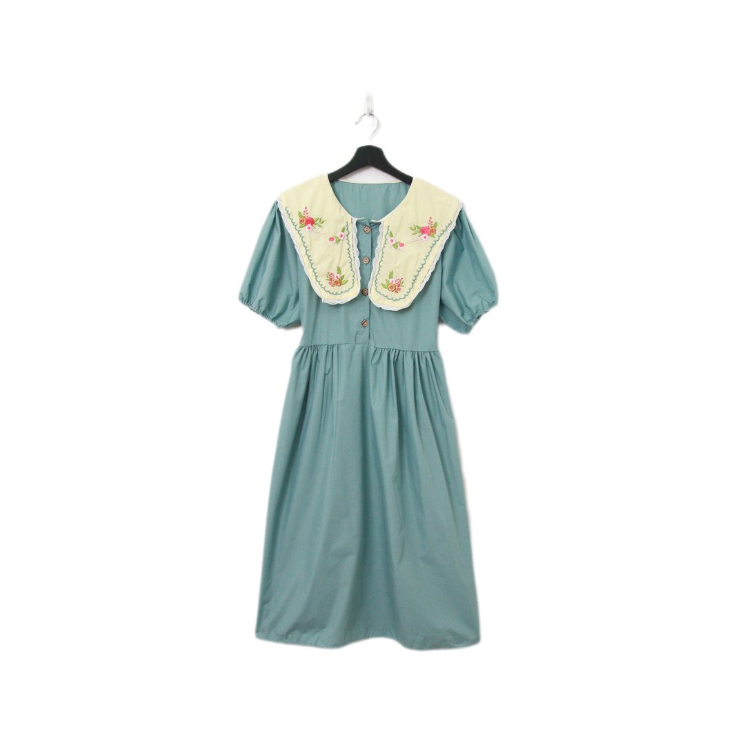 Back to Green-复古长洋装 古典刺绣水手领 Ls-52//vintage dress - 洋装/连衣裙 - 棉 