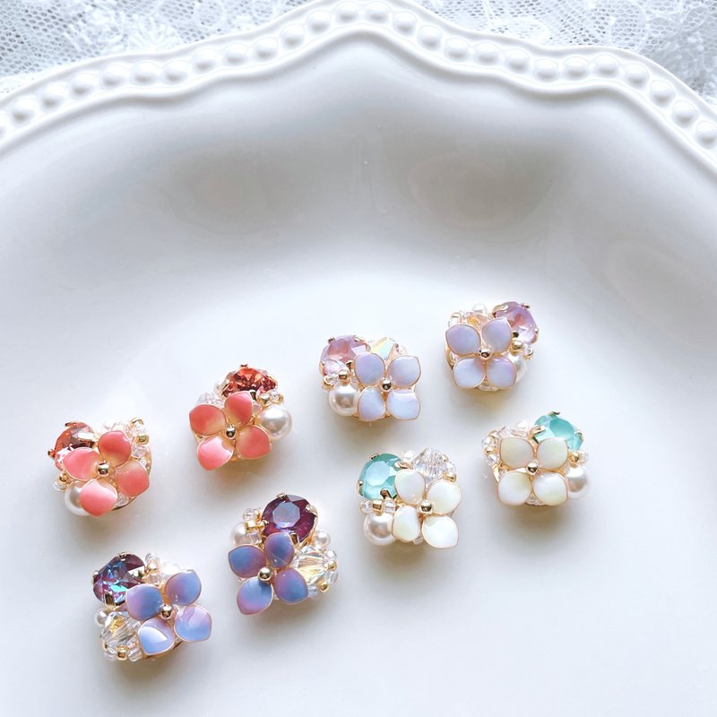 【雨后紫阳】树脂水晶花耳环 - 耳环/耳夹 - 树脂 