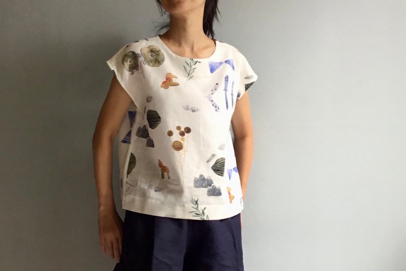 小马之歌/设计师插画印花布/亚麻法式袖短版小上衣100%Linen - 女装背心 - 棉．麻 