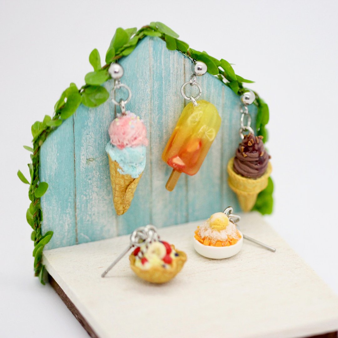 袖珍清凉夏日冰品耳环 Miniature Ice Cream earring冰淇淋芒果冰 - 耳环/耳夹 - 粘土 黄色