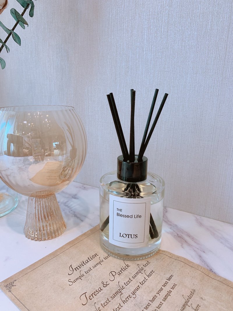 LOTUS鹿特丝 扩香精油瓶 - 香薰/精油/线香 - 玻璃 