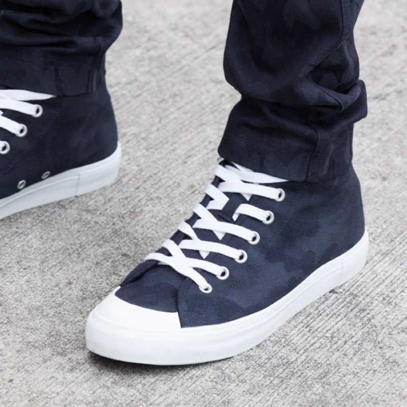 Denim Camouflage - Gaotong shoes 丹宁缇花帆布鞋 - 男款休闲鞋 - 纸 蓝色