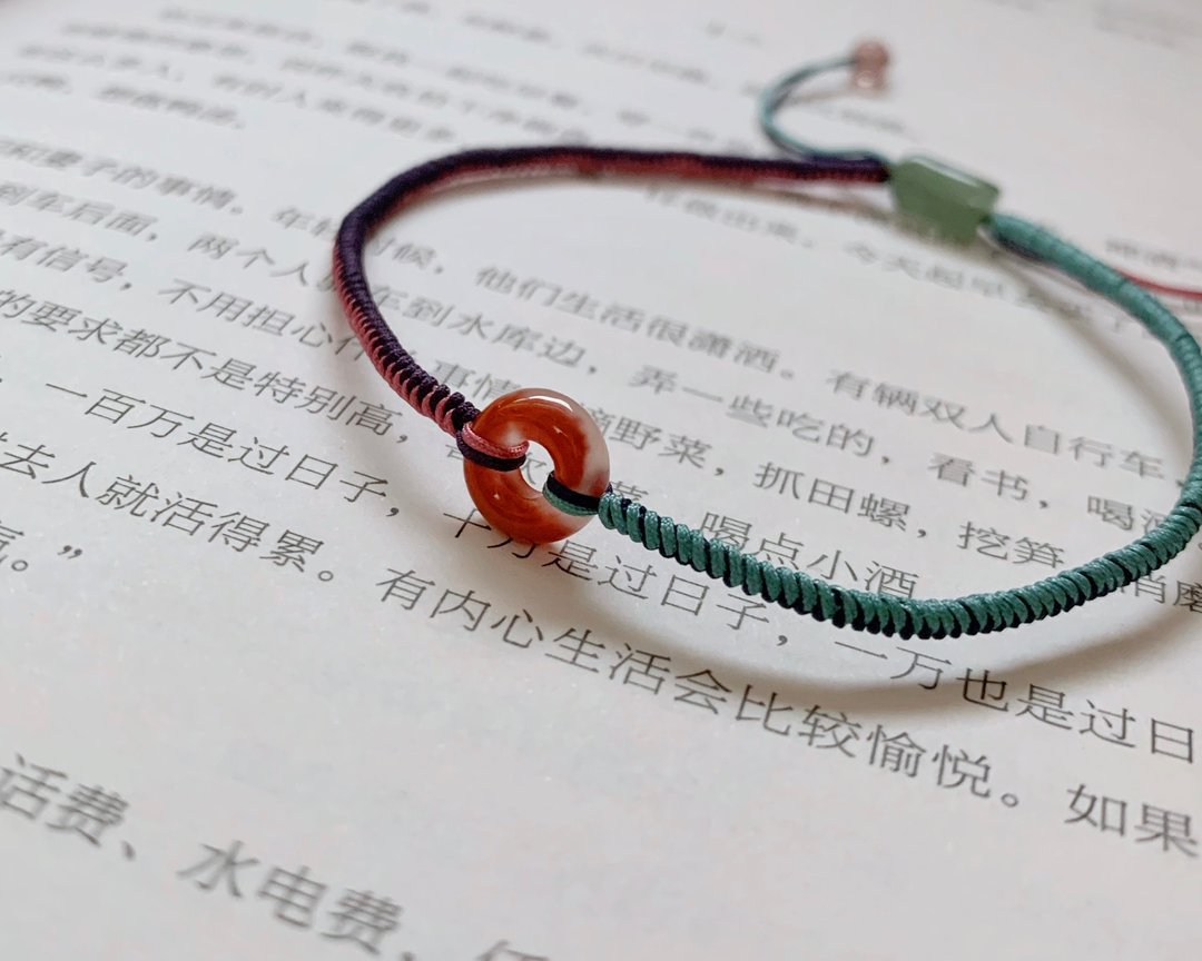 售完供欣赏 流芳处。天然南红玛瑙小平安扣复古编织手绳 东陵玉 - 手链/手环 - 玉石 红色