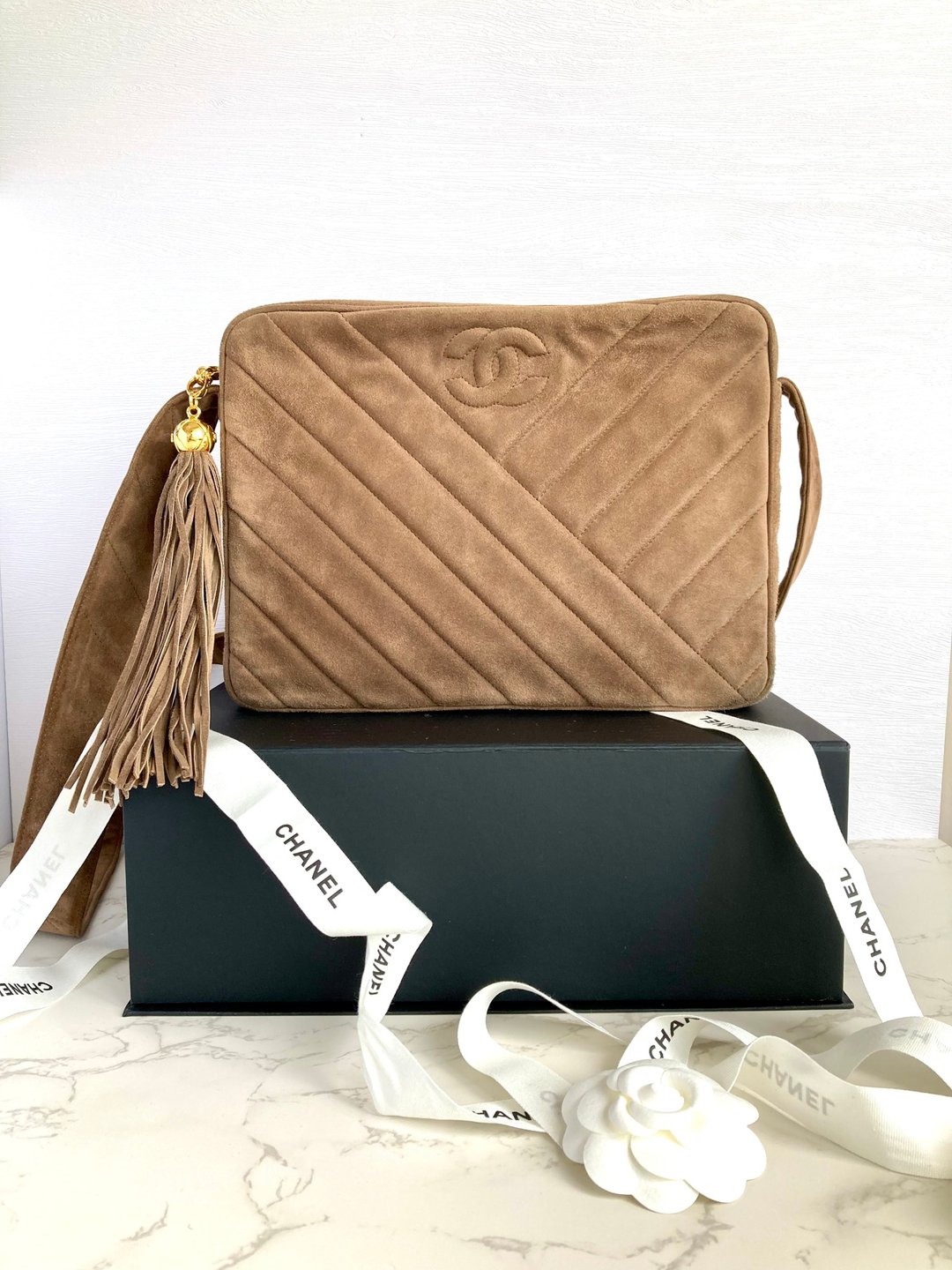 【特选货品】中古二手Chanel金球麂皮革相机包斜背侧孭单肩袋 - 侧背包/斜挎包 - 人造皮革 咖啡色