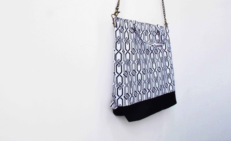 日式和风大款_弹片口金后背包/弹片侧背包/弹片肩背包/收纳包/ - 侧背包/斜挎包 - 聚酯纤维 