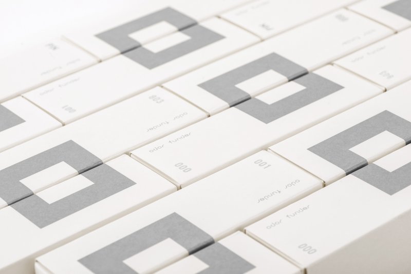 主题式轻香水 - 如歌的30ml - 香薰/精油/线香 - 其他材质 白色