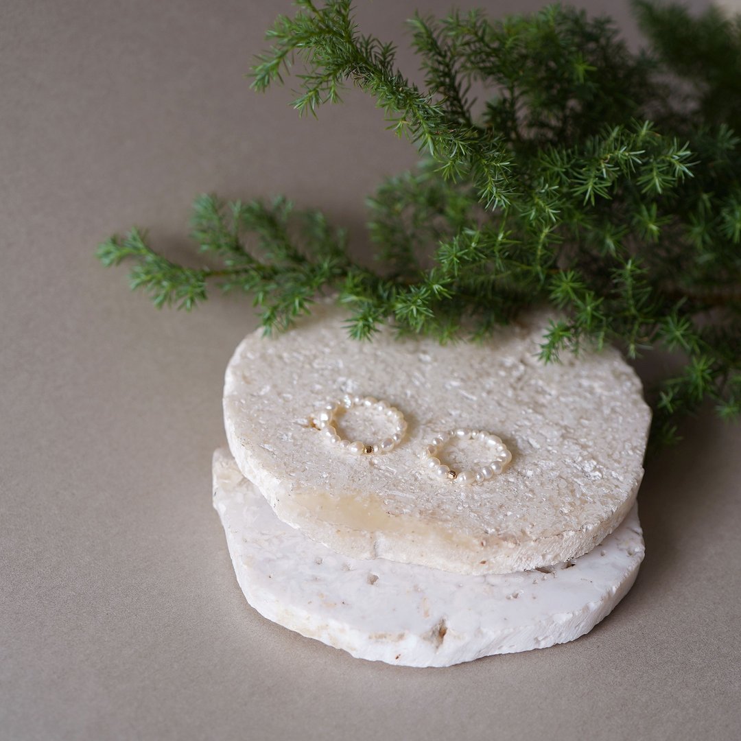 12kgf 缀饰珍珠戒指 - 戒指 - 其他金属 白色