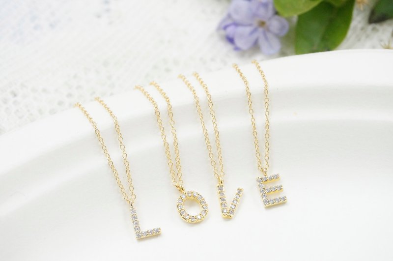 Edith & Jaz • 字母系列 - Initial 手链 - 手链/手环 - 宝石 金色