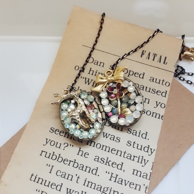 项链 珠宝相盒 小鹿 花枝 - 项链 - 其他材质 金色