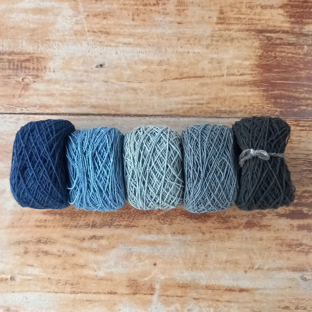 靛蓝 80m x 5 色 B/厚度 0.7mm/植物染色棉线/绣线，刺子线，十字绣，包边，流苏 - 编织/刺绣/羊毛毡/裁缝 - 棉 多色