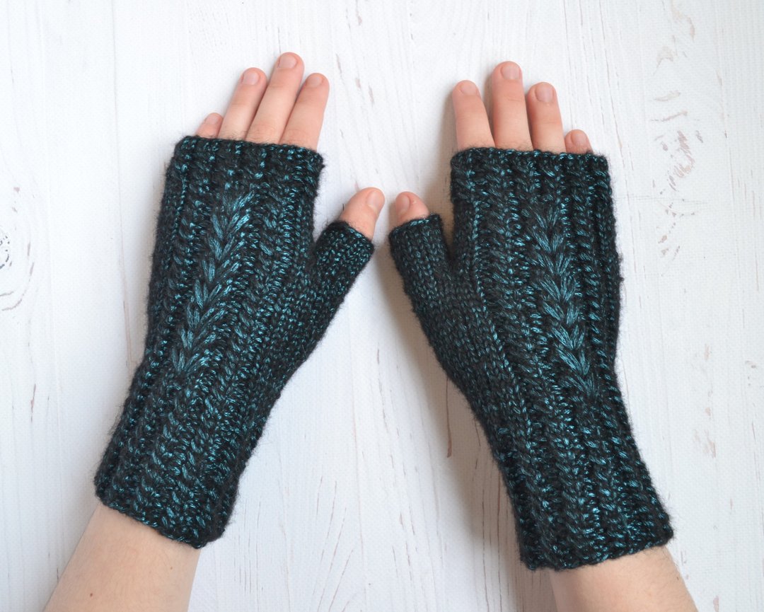 Fingerless gloves for woman, Sparkle fingerless mittens, knit hand warmers - 手套 - 其他材质 蓝色