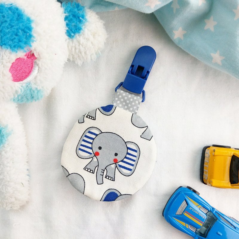 深蓝大象。圆形平安符袋 (可绣名字) - 平安符/符袋 - 棉．麻 蓝色