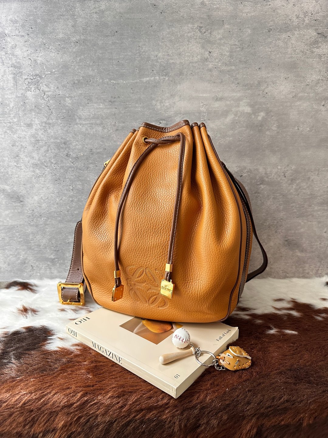 中古包 LOEWE 罗意威 蜜糖色牛皮水桶包 - 手提包/手提袋 - 真皮 咖啡色
