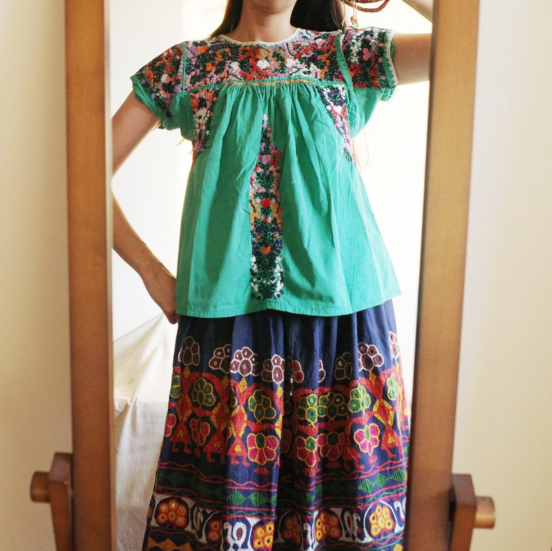 墨西哥圣安东尼奥刺绣上衣 绿色 - 女装上衣 - 棉．麻 