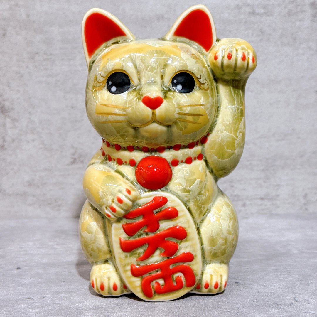 【金绿招福】日本清水烧招财猫 | 花结晶 绿黄 千万両 左 - 摆饰 - 瓷 卡其色
