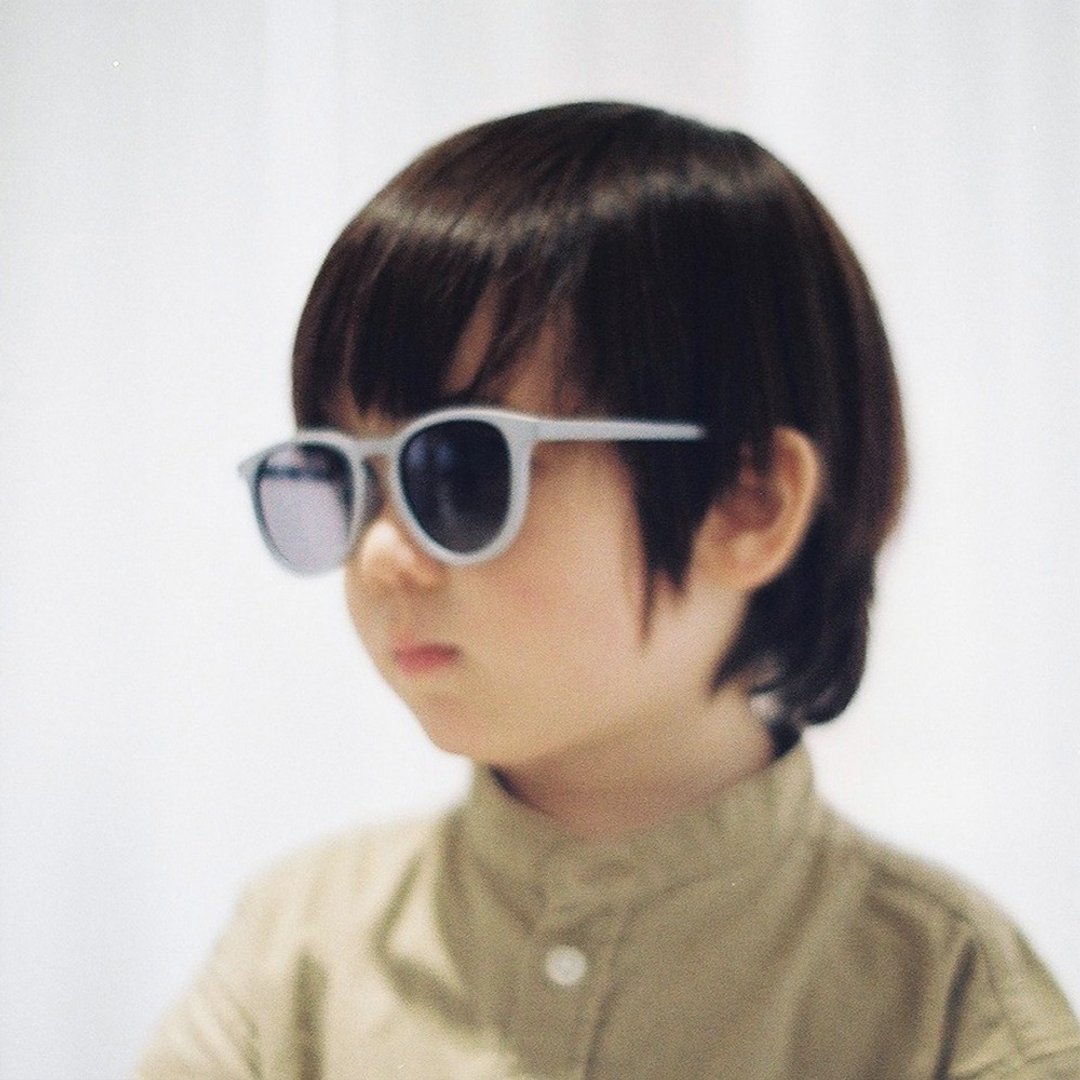 KIDS 细框 莫兰迪色系 小孩太阳眼镜 - sea 海沫蓝 - 婴儿饰品 - 塑料 蓝色